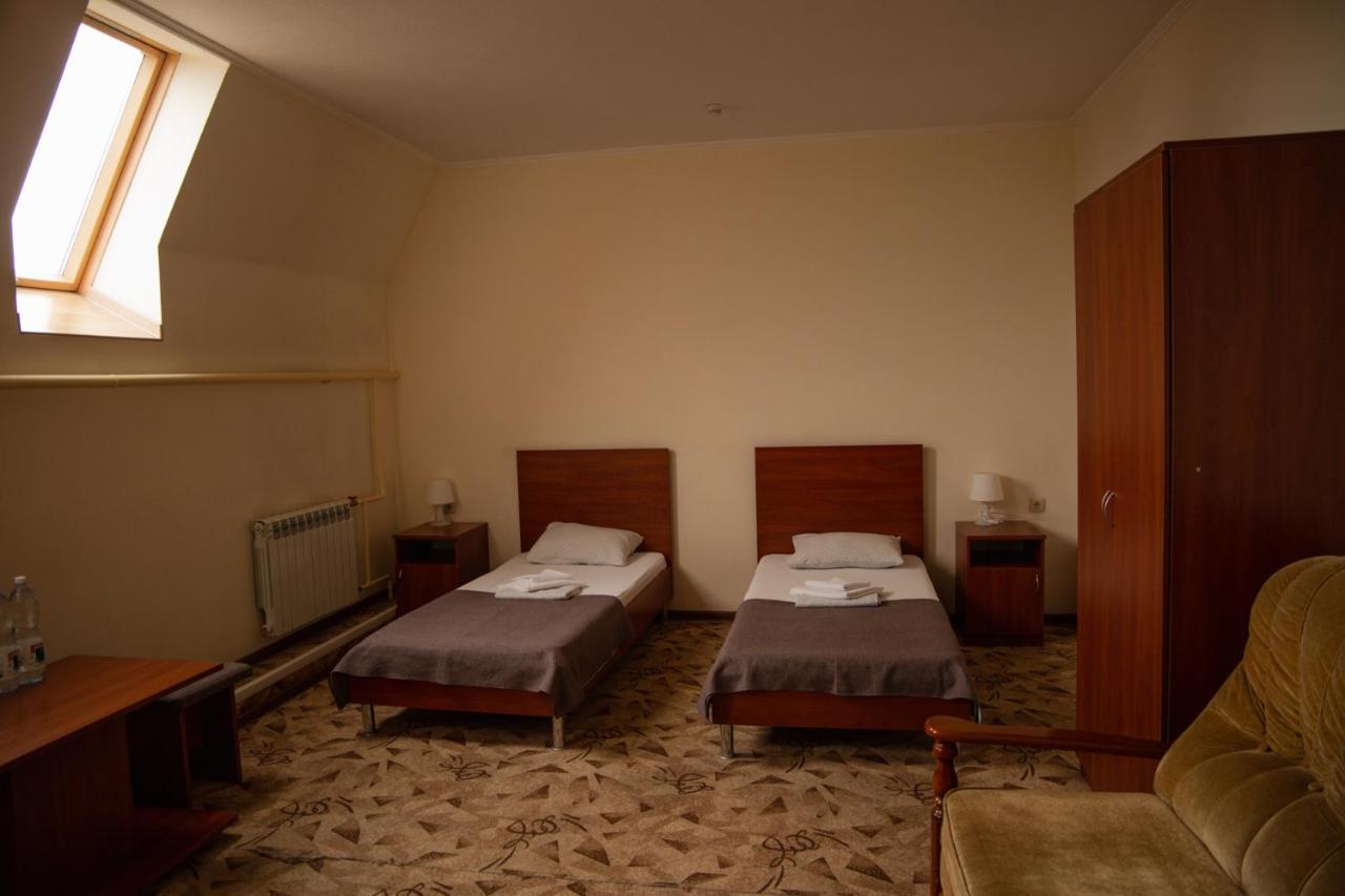 Motel Evrazia-Aksay Esterno foto